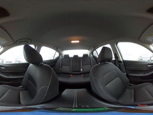 Used 2025 Nissan Altima 2.5 SV image 42