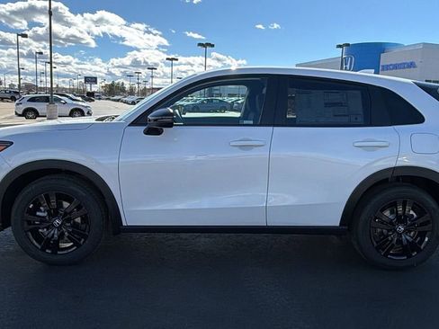 New 2026 Honda HR-V Sport image 6