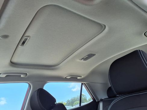 New 2025 Hyundai Venue SEL image 14