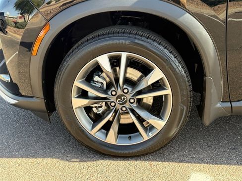 Used 2026 INFINITI QX60 Pure w/ Cargo Package image 9