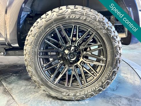 Used 2024 Ford F150 Raptor AWD/4WD image 14