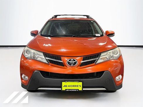 Used 2015 Toyota RAV4 XLE AWD/4WD image 2