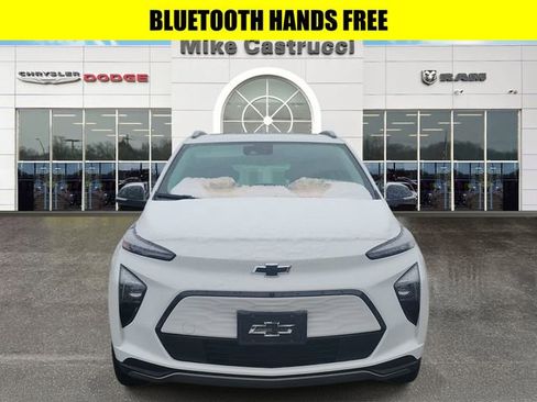 Used 2023 Chevrolet Bolt EUV Premier w/ Sun & Sound Package image 2