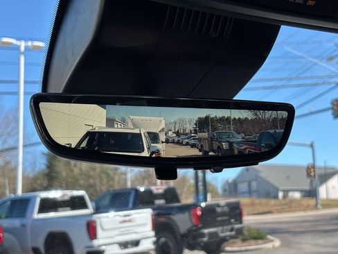 Used 2024 GMC Sierra 1500 Denali Ultimate AWD/4WD image 29