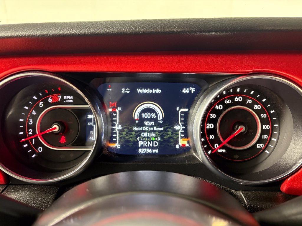 Used 2020 Jeep Wrangler Unlimited Rubicon w/ Cold Weather Group AWD/4WD image 14