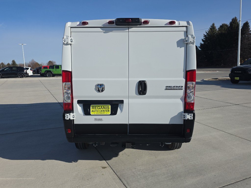 Used 2025 RAM ProMaster 1500 w/ Storage Group FWD image 6