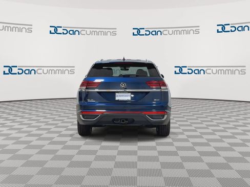 Used 2021 Volkswagen Atlas Cross Sport SE AWD/4WD image 7