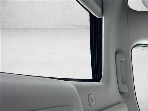 New 2026 Toyota Highlander Limited AWD/4WD image 17