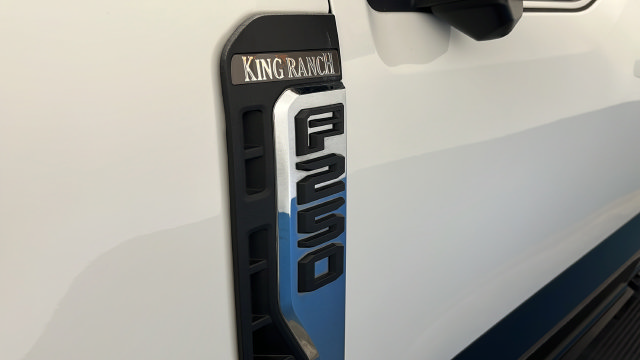 Used 2025 Ford F250 King Ranch AWD/4WD image 47