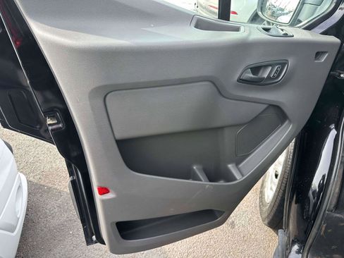 Used 2022 Ford Transit 350 XLT image 15