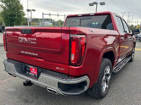 Used 2023 GMC Sierra 1500 SLT w/ SLT Premium Package AWD/4WD image 6