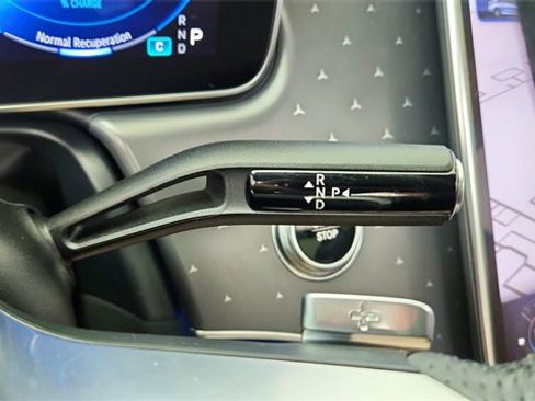 Used 2023 Mercedes-Benz EQE 500 4MATIC Sedan image 43