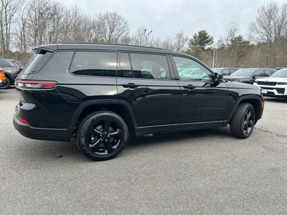 Used 2025 Jeep Grand Cherokee L Limited w/ Black Appearance Package