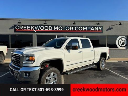 Used 2019 GMC Sierra 2500 SLT w/ Duramax Plus Package image 1