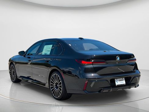 New 2026 BMW 740i w/ Executive Package RWD image 7