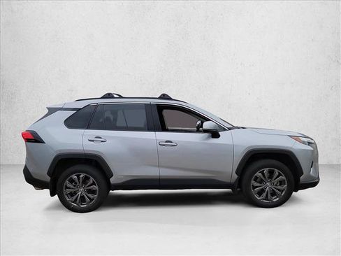 Used 2024 Toyota RAV4 XLE Premium AWD/4WD image 4