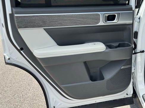 Used 2025 Hyundai Santa Fe Calligraphy image 21