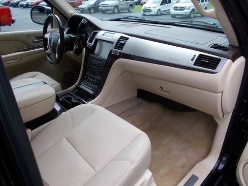 Used 2008 Cadillac Escalade 2WD image 21