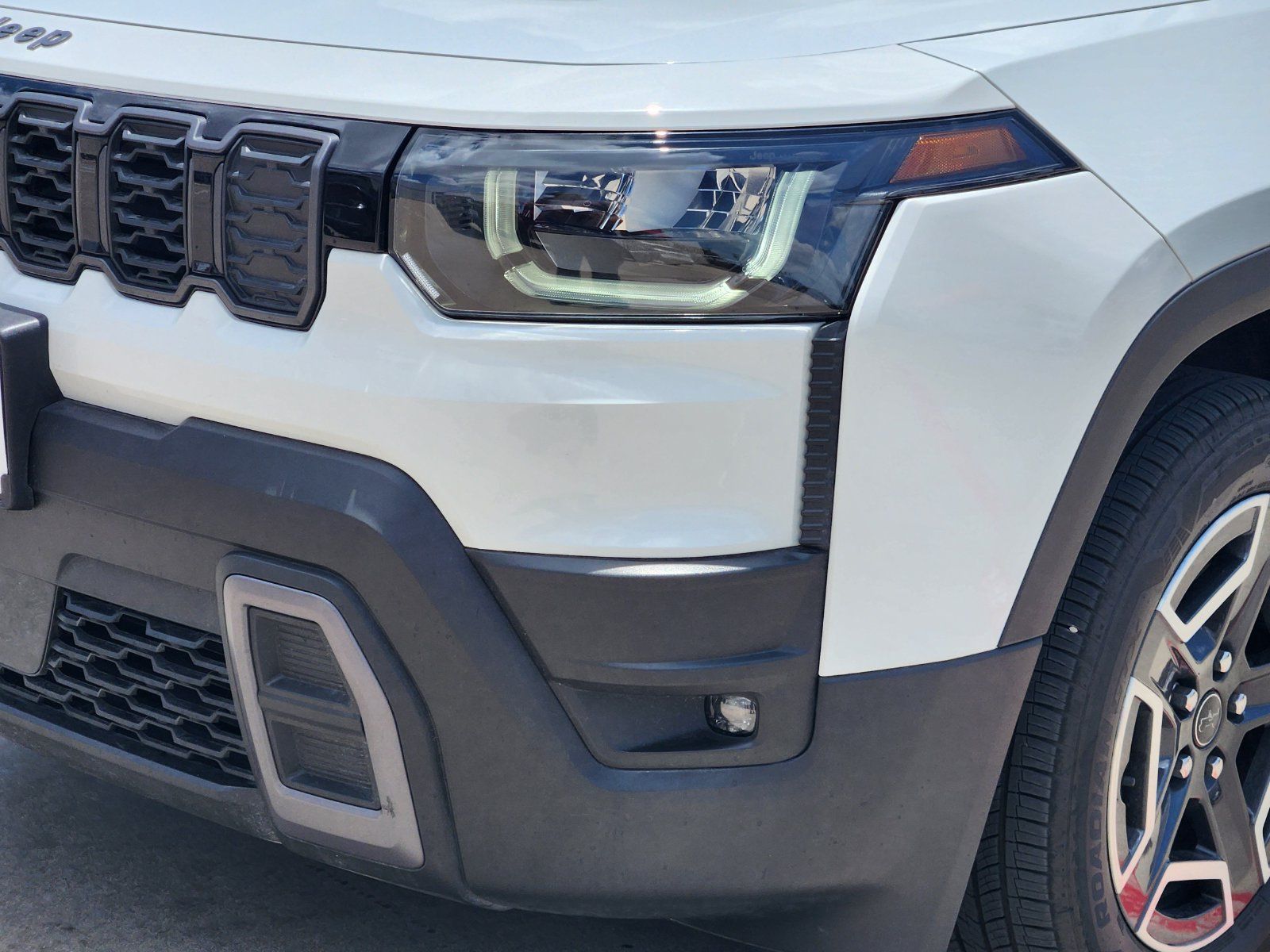 New 2026 Jeep Cherokee Limited AWD/4WD image 9