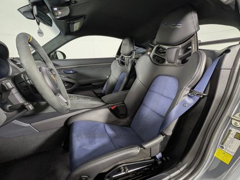 Certified 2023 Porsche 718 Cayman GT4 RS image 5