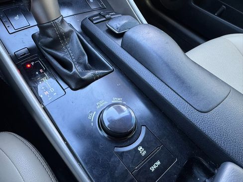 Used 2014 Lexus IS 250 image 24