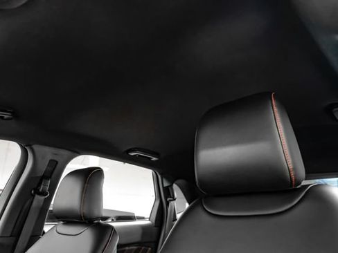 Used 2022 Ford Edge ST-Line AWD/4WD image 30