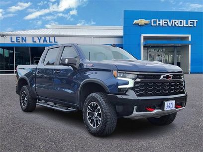 Used 2022 Chevrolet Silverado 1500 ZR2 w/ Technology Package