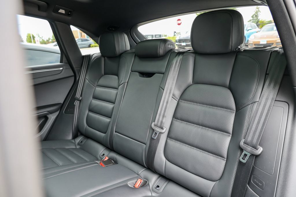 New 2026 Porsche Macan S AWD/4WD image 41