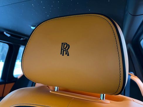 Used 2023 Rolls-Royce Cullinan Black Badge w/ Driver's Package image 59