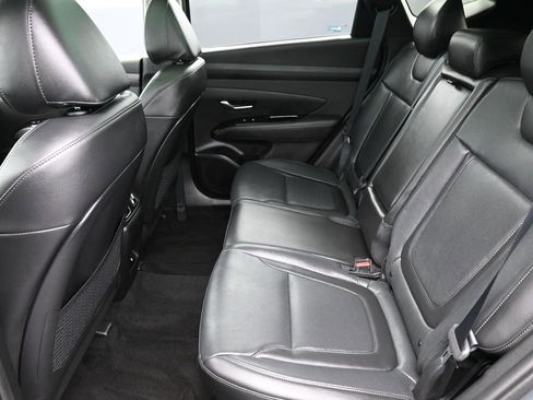 Certified 2025 Hyundai Tucson Limited image 11