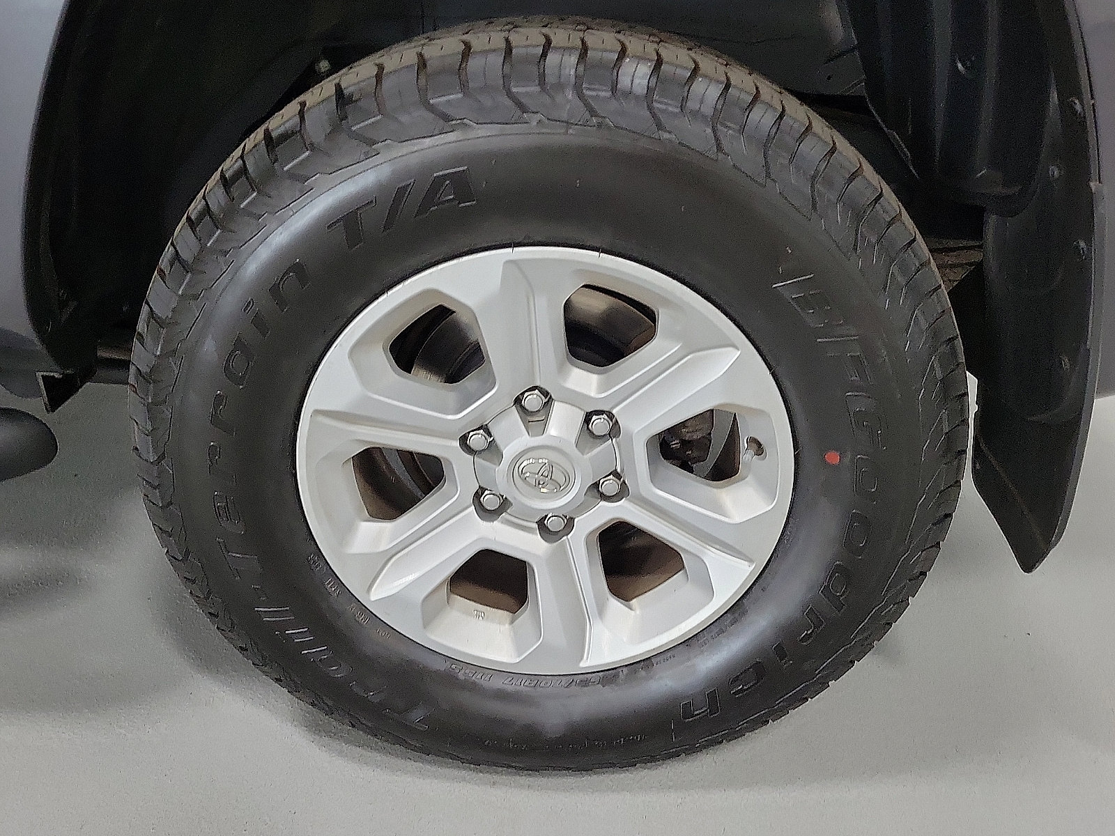Used 2022 Toyota 4Runner SR5 Premium w/ Moonroof Package AWD/4WD image 20