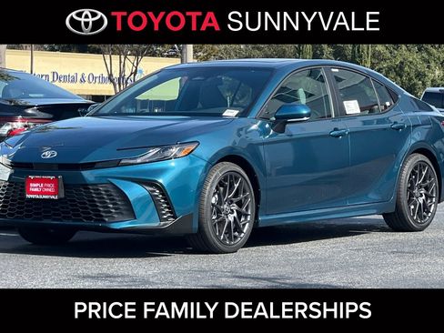 New 2026 Toyota Camry SE image 1
