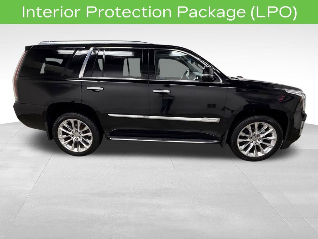 Certified 2019 Cadillac Escalade Luxury AWD/4WD image 9