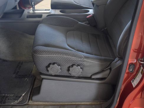 Used 2015 Nissan Frontier Desert Runner RWD image 64
