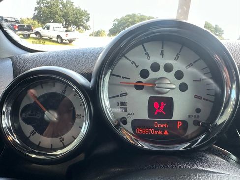 Used 2014 MINI Cooper Cooper Convertible 2D image 10