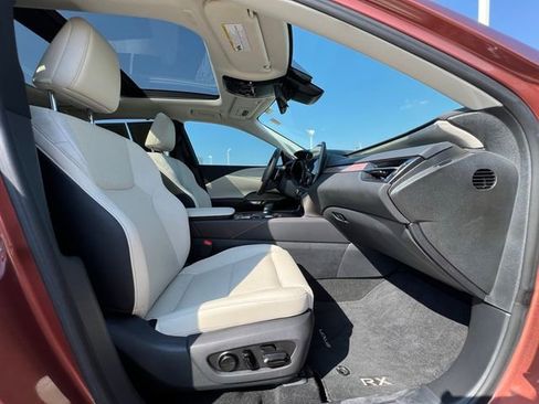 Used 2024 Lexus RX 350 350 Luxury w/ Convenience Package image 25