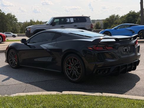 Used 2023 Chevrolet Corvette Stingray Premium Cpe w/ Z51 Performance Package RWD image 10