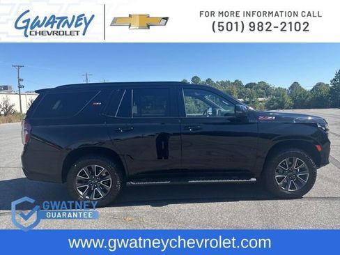 Used 2024 Chevrolet Tahoe Z71 w/ Luxury Package image 4