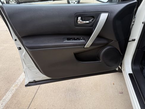 Used 2010 Nissan Rogue S w/ 360 Degree Value Pkg image 17