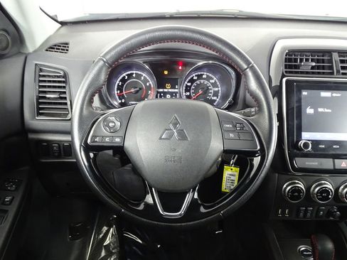 Used 2024 Mitsubishi Outlander Sport ES image 18