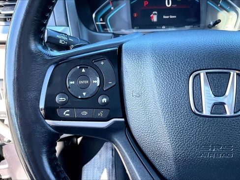 Used 2018 Honda Odyssey EX-L image 22