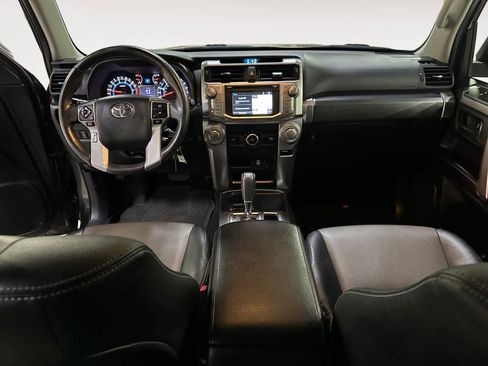 Used 2017 Toyota 4Runner SR5 image 15