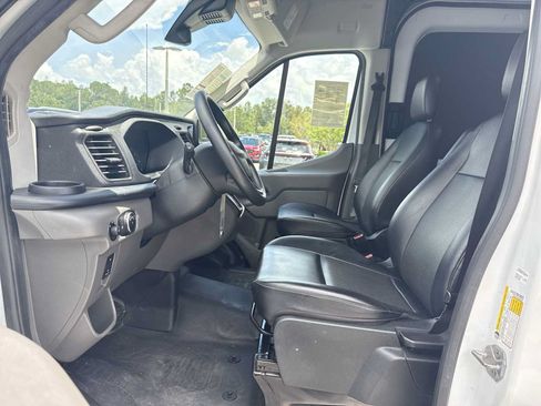Used 2023 Ford Transit 250 Medium Roof AWD w/ Load Area Protection Package image 15