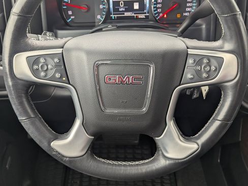 Used 2018 GMC Sierra 1500 SLT image 28