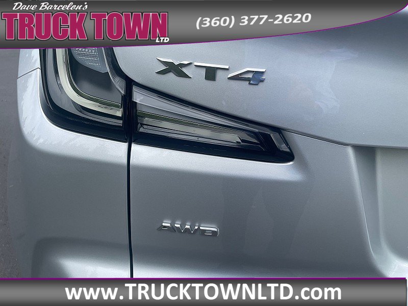 Used 2021 Cadillac XT4 Sport AWD/4WD image 38
