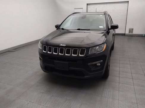 Used 2018 Jeep Compass Latitude w/ Popular Equipment Group AWD/4WD image 15