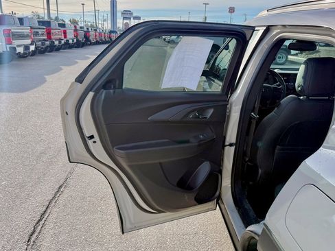 Used 2026 Chevrolet TrailBlazer RS w/ Convenience Package image 13