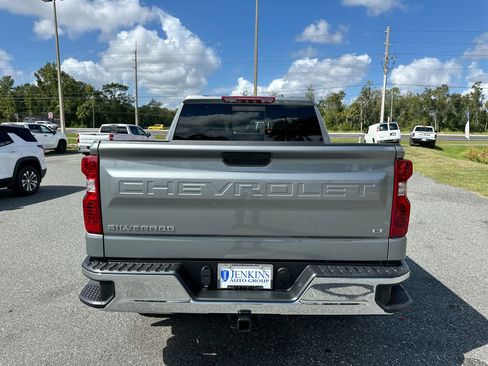 New 2026 Chevrolet Silverado 1500 LT w/ Convenience Package II image 5