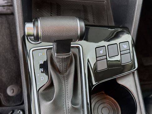 Used 2023 Kia Sportage EX FWD image 19