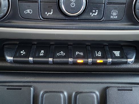 Used 2016 GMC Sierra 3500 Denali w/ Duramax Plus Package image 15